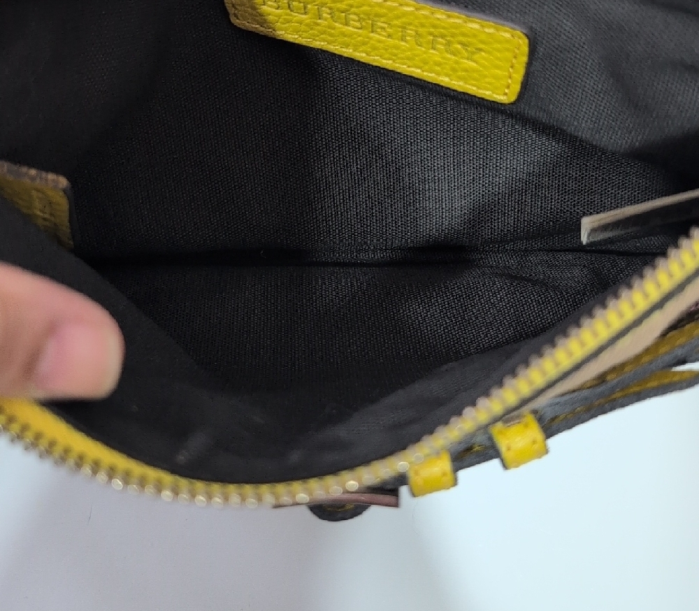 Burberry Bridle House Check crossbody - Picture 5 of 8